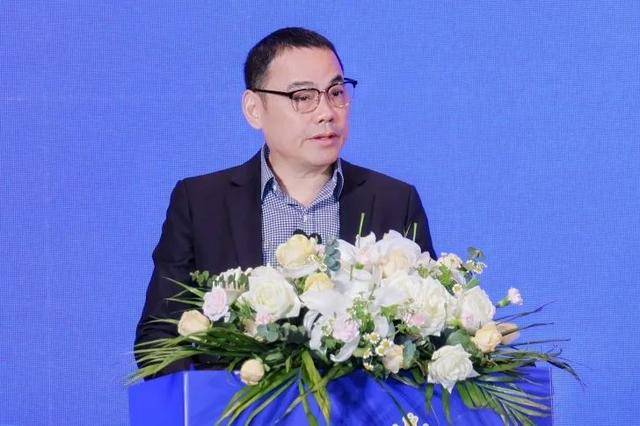 拭材料大会暨卫生和母婴用品发展论坛召开AG真人“擦”出洁净守护健康！亚洲擦(图15)